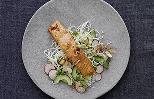 Vietnamese Norwegian Salmon Salad