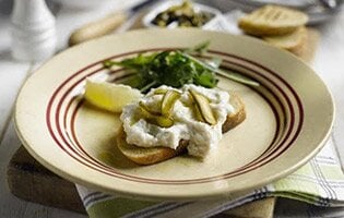Creamed Norwegian Skrei with Garlic on Sourdough Toast