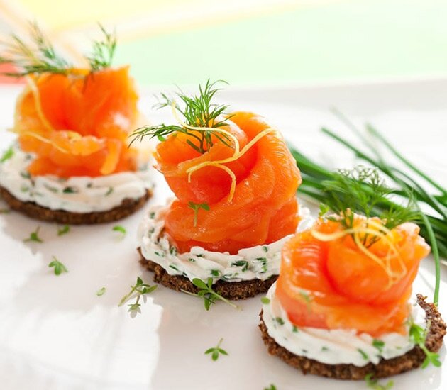 Norwegian smoked salmon canapés with cream cheese